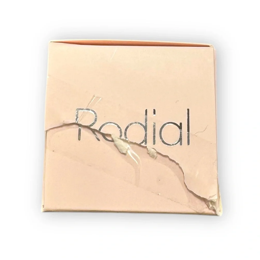 Salicylic Acid Gel Cleanser by Rodial - Picture 6 of 6